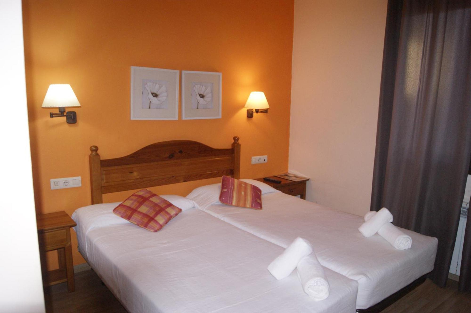 Hostal Cal Batista Bagá Buitenkant foto