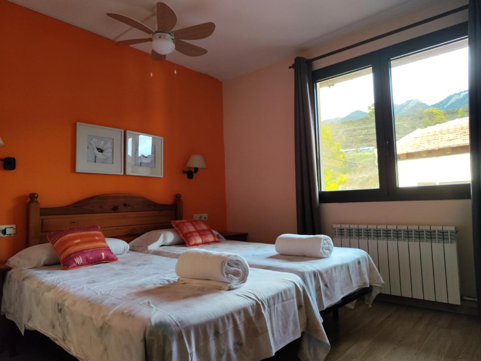 Hostal Cal Batista Bagá Buitenkant foto